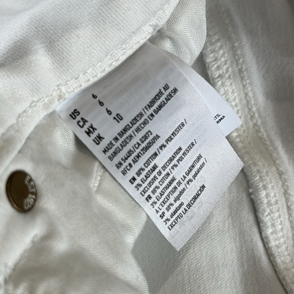 American Eagle Outfitters Ne(x)t Level Stretch X Midi Shorts White size 6 frayed - Picture 4 of 10